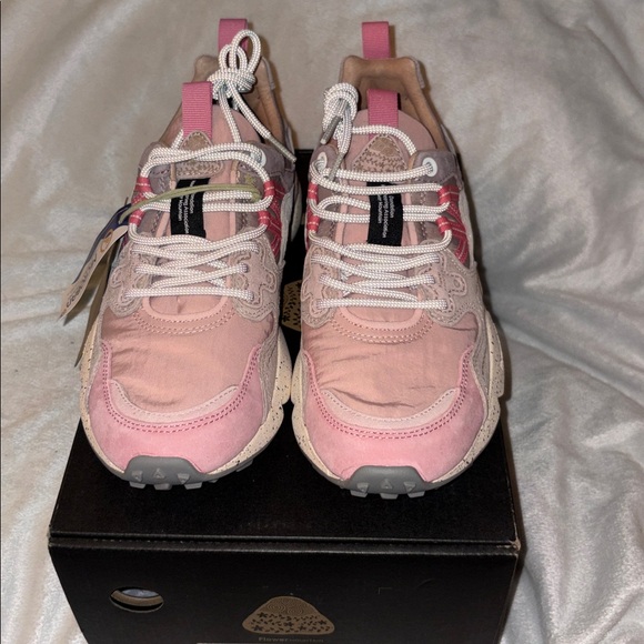 NWT Flower Mountain Yamano 3 Sneaker in Cipria Beige - Picture 7 of 14